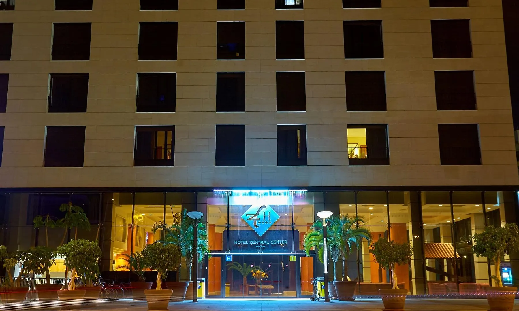 ****  Hotel Zentral Center - Adults Only Playa de las Américas Spanien